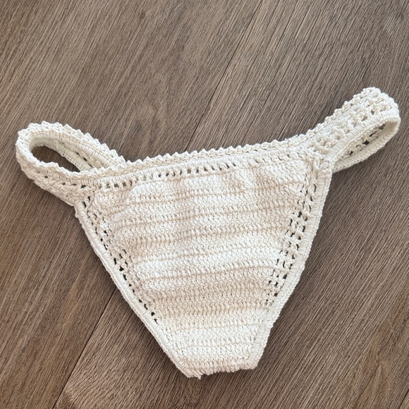 SHE MADE ME Cream Crochet Bikini - Picture 3 of 10